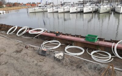Compagnieshaven Enkhuizen: jachthaven met warmte uit het havenwater